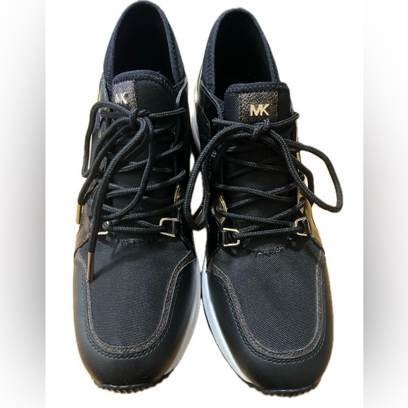 MICHAEL Michael Kors Women's Liv Trainer Logo Sneakers, 8.5M - Picture 14 of 15